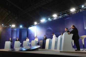 Debate CNBB: Presidenciáveis apresentam propostas de governo 